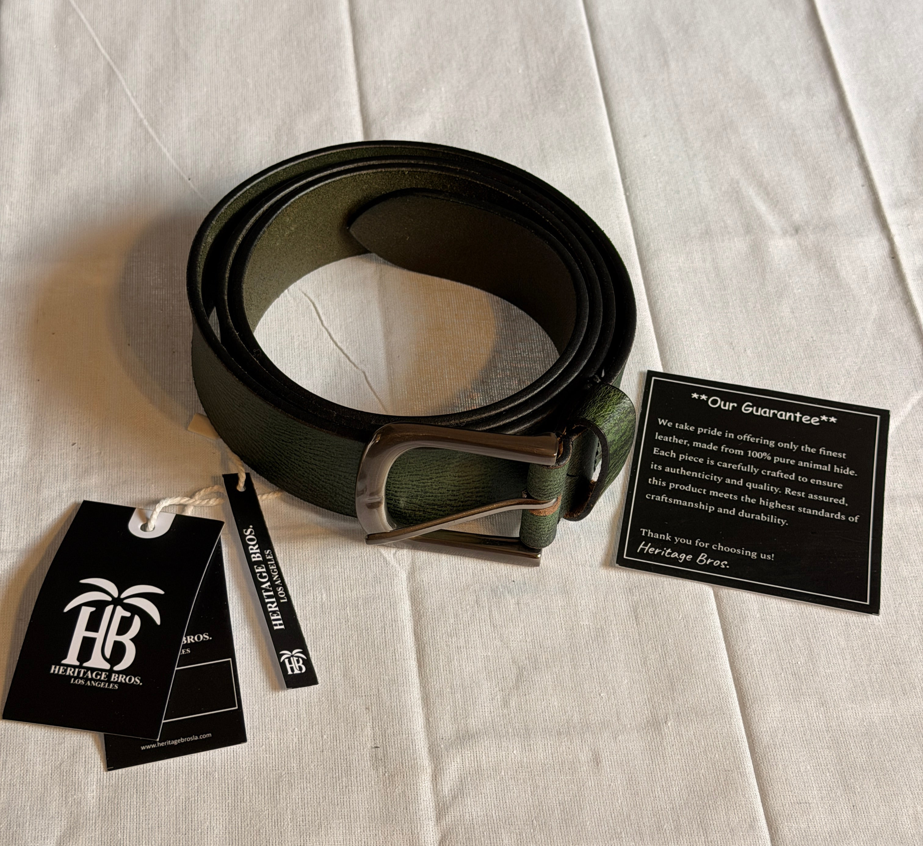 Classic Leather Belt – Olive Green with Polished Metal Buckle